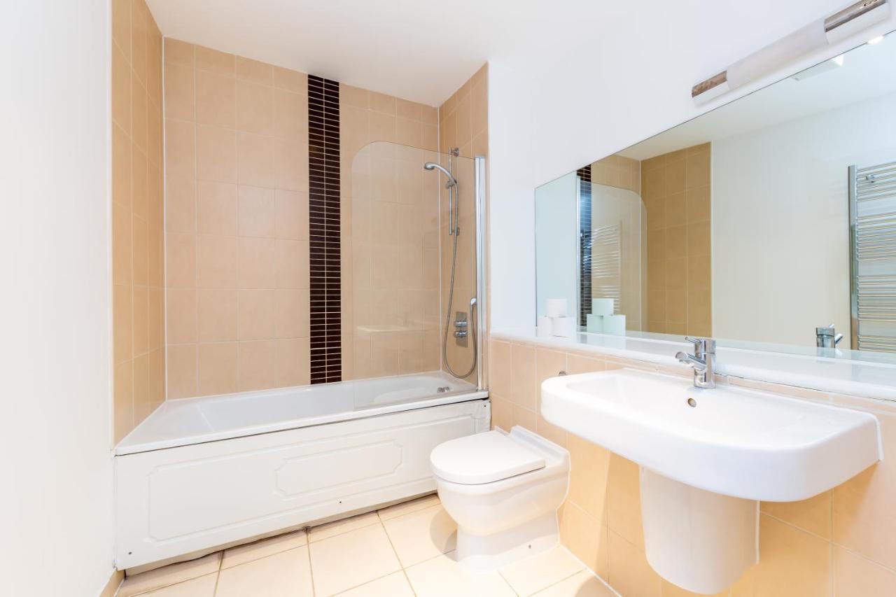 2 Bed Executive Apartment Next To Liverpool Street Free Wifi By City Stay Aparts Londýn Exteriér fotografie